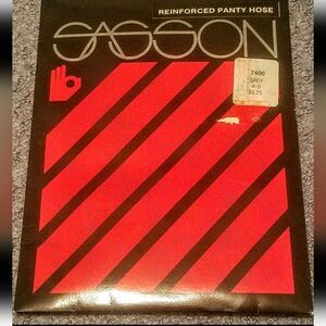 Vintage Mint Sealed w/Tag 1981 SASSOON Pantyhose Sz.A/B "Gray Shimmereen"